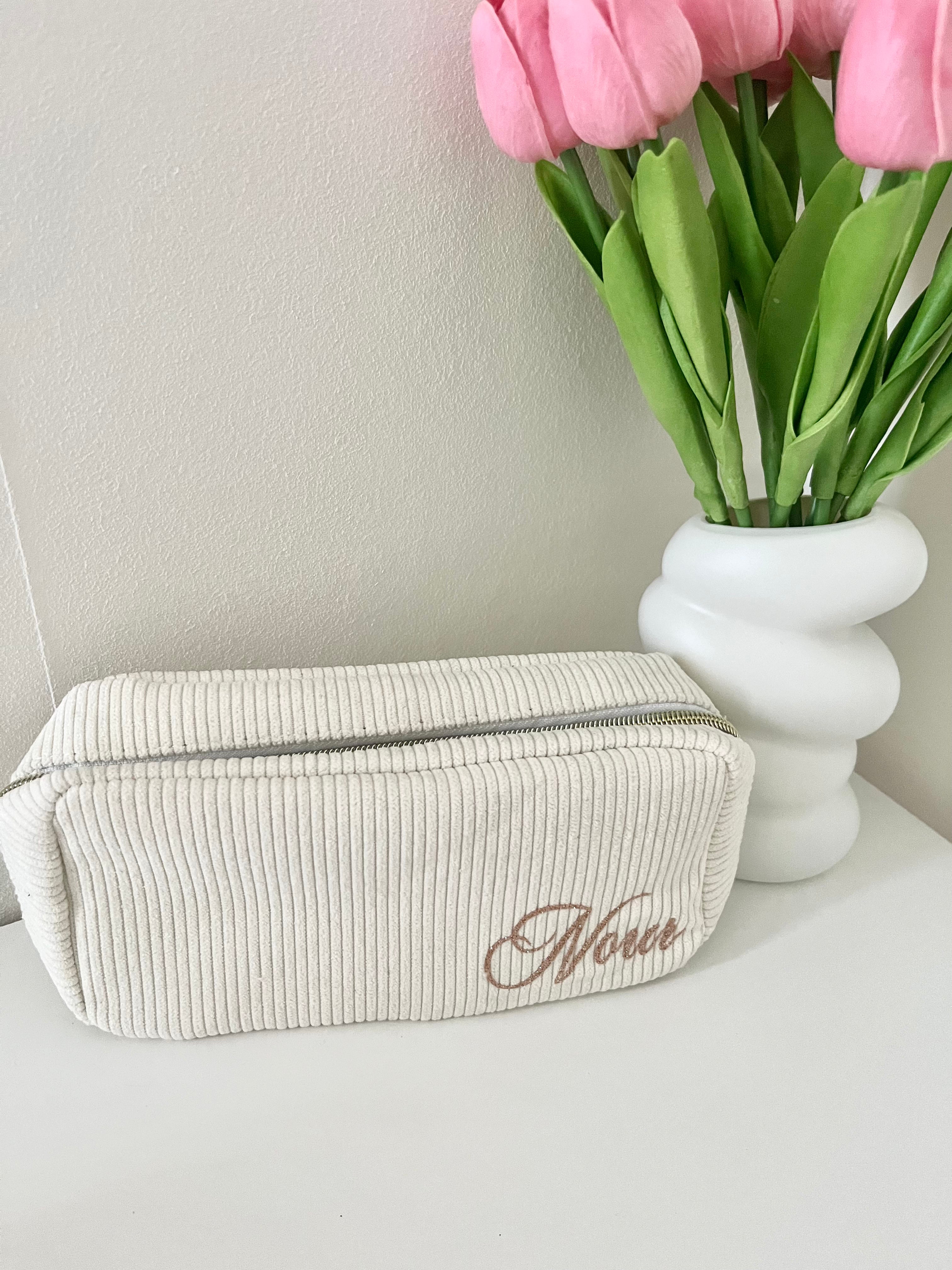 Trousse en velours